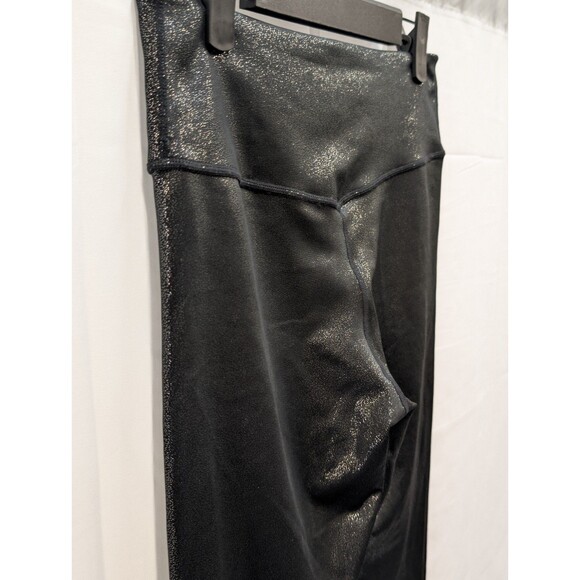 Nike Women's Training Sparkle One Tight 7/8 leggings *Size Medium* - Picture 5 of 6